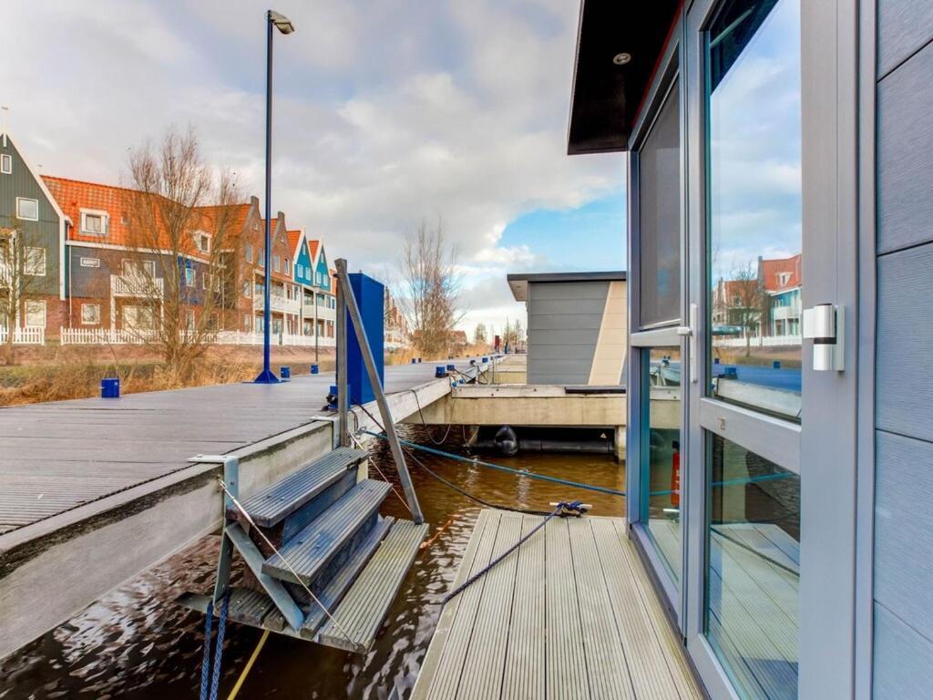 Hotel Modern Houseboat In Marina Of Volendam Zewnętrze zdjęcie